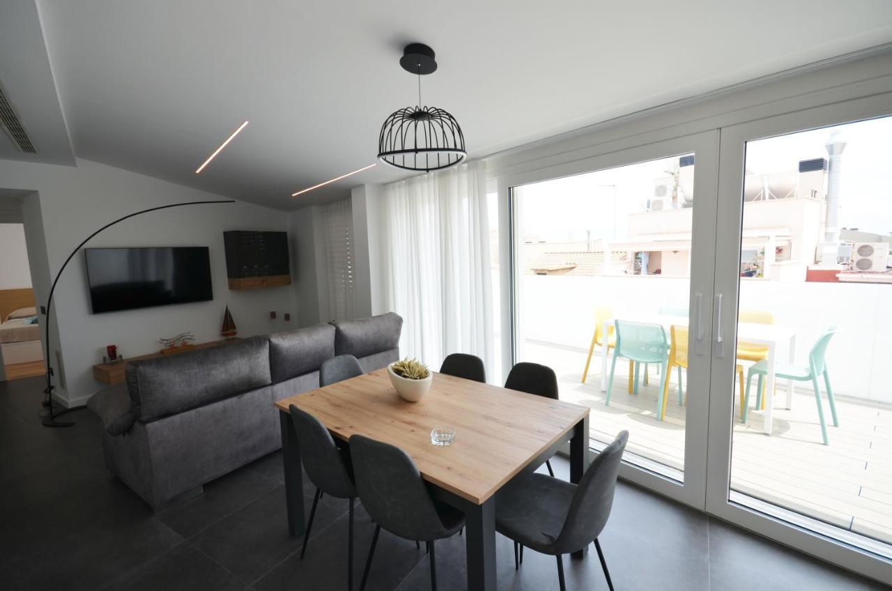 Suites Port Cambrils Bagian luar foto