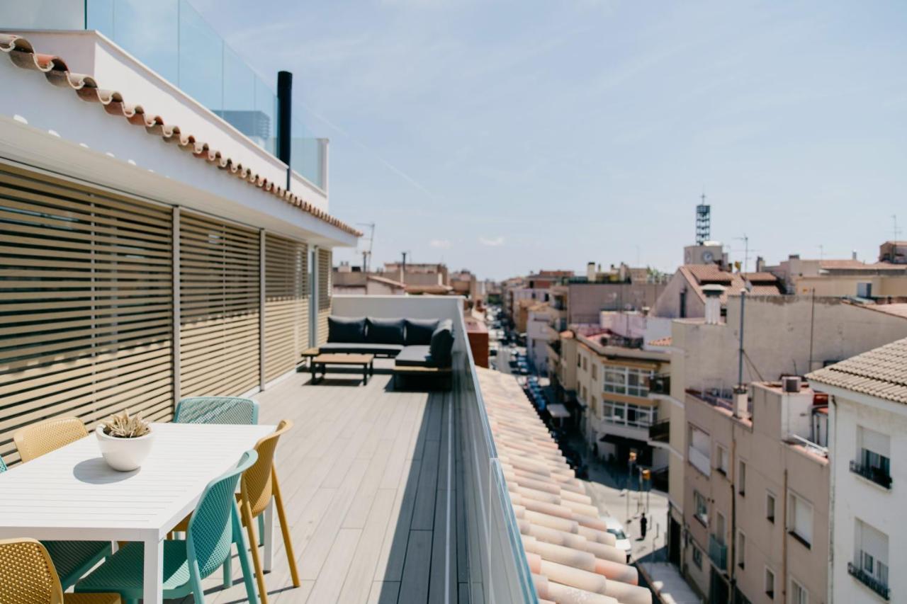 Suites Port Cambrils Bagian luar foto