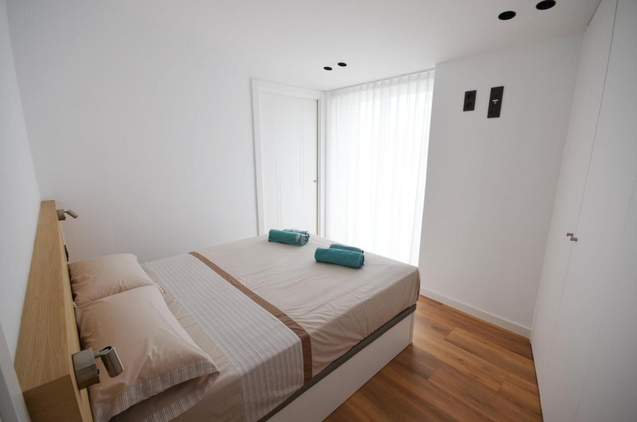 Suites Port Cambrils Bagian luar foto