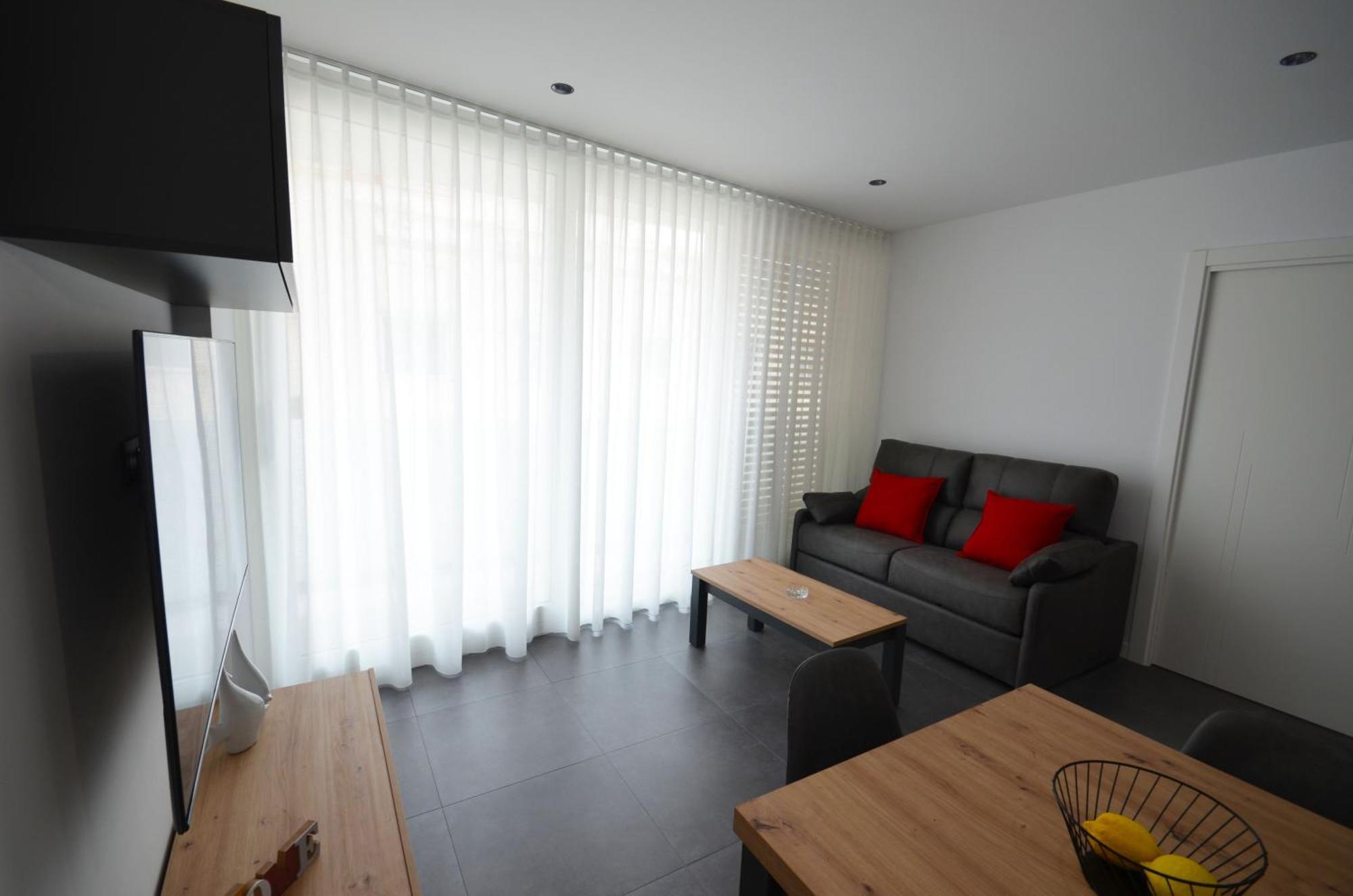 Suites Port Cambrils Bagian luar foto