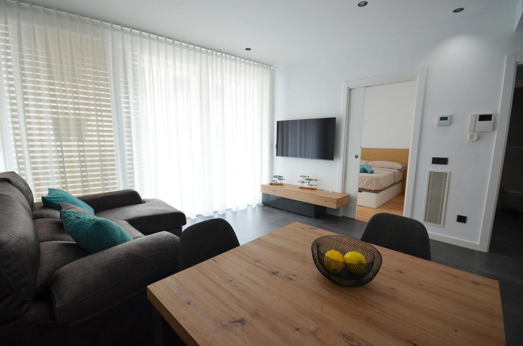 Suites Port Cambrils Bagian luar foto